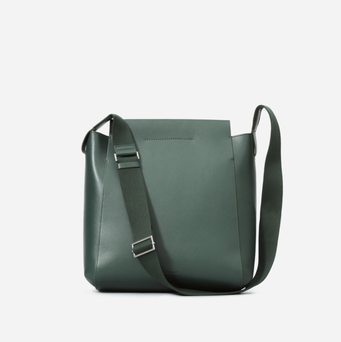 Everlane Review The Form Bag Updated September 2018 Fairly Curated